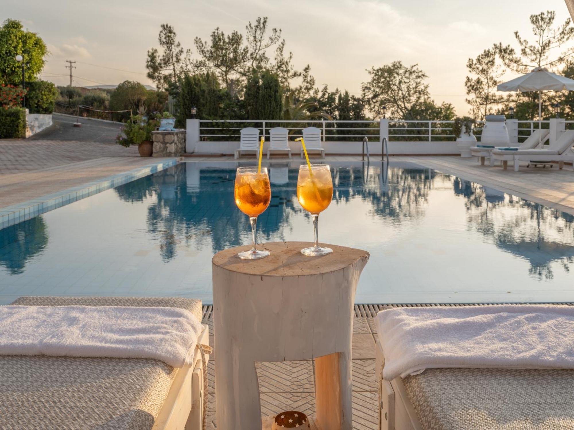 Aegean Apartments แอร์ซอนิสซอส ภายนอก รูปภาพ